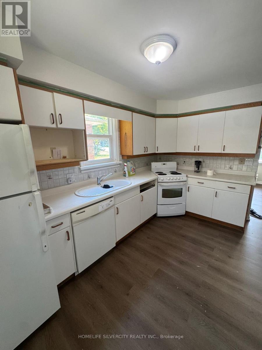 276 Sunview Street Property Photo 3