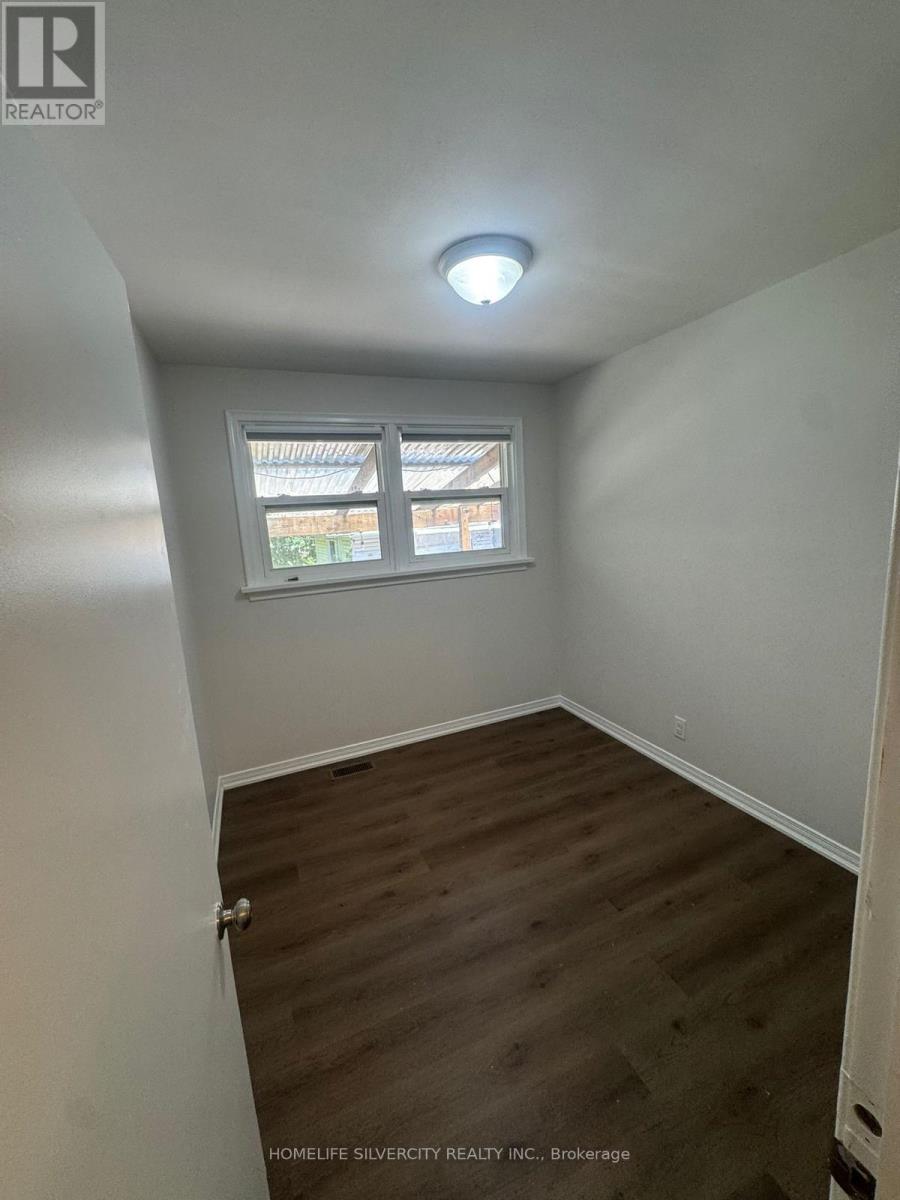 276 Sunview Street Property Photo 10
