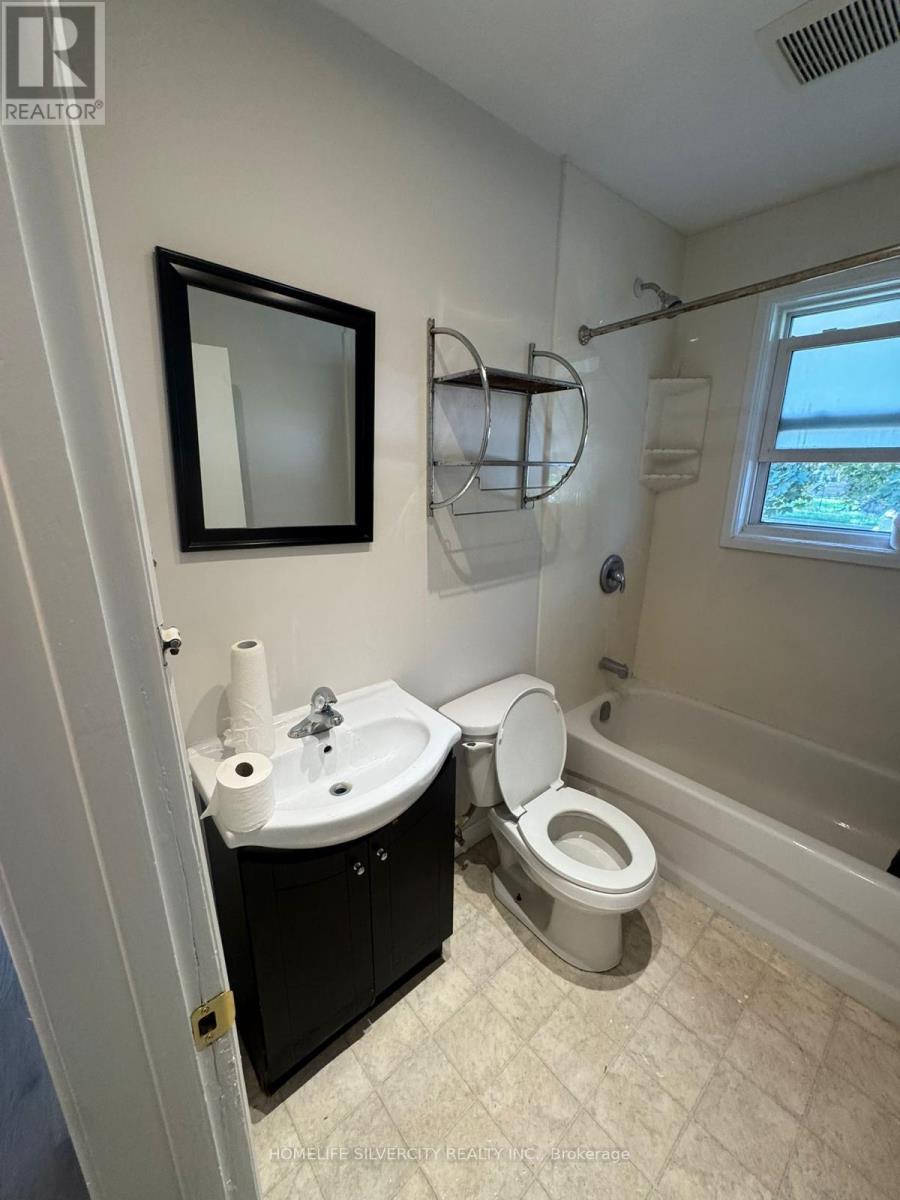 276 Sunview Street Property Photo 13