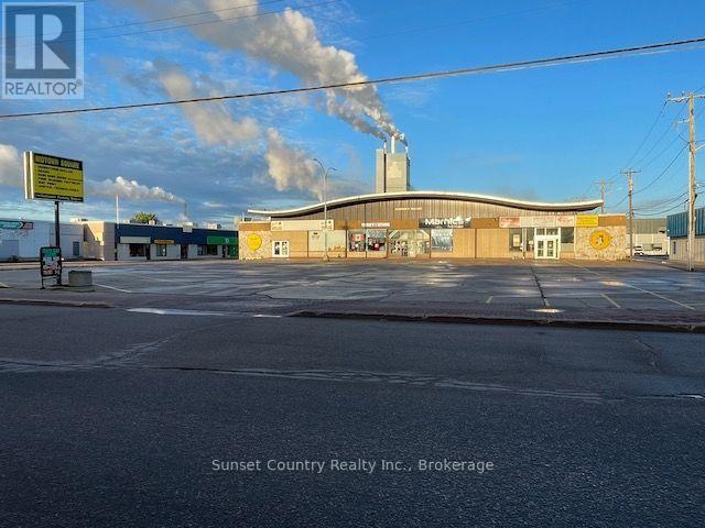 34 Whyte Avenue Property Photo 2
