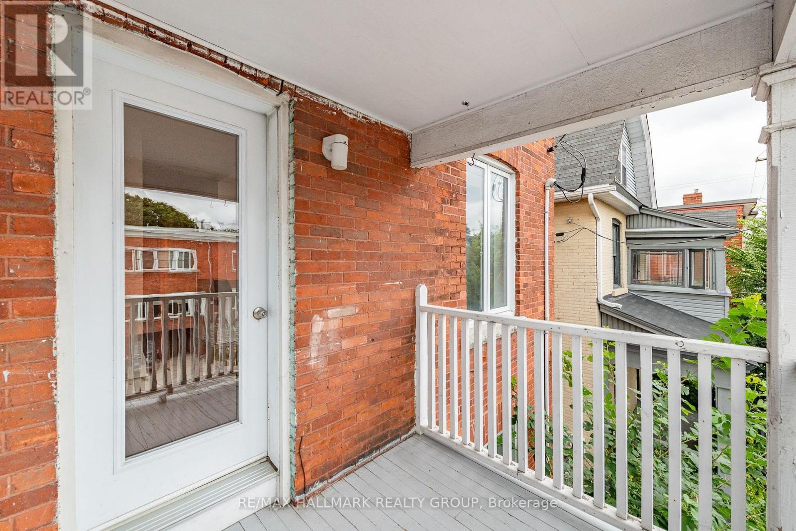 230 Percy Street Property Photo 18