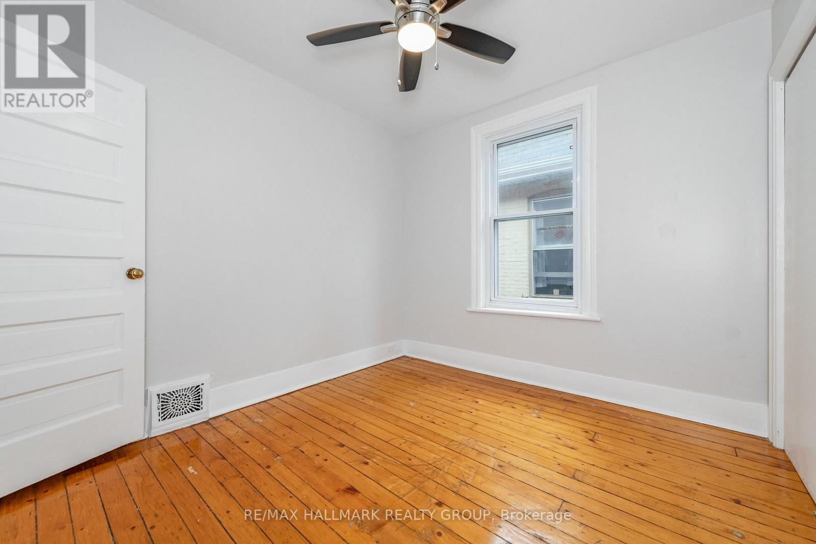 230 Percy Street Property Photo 19