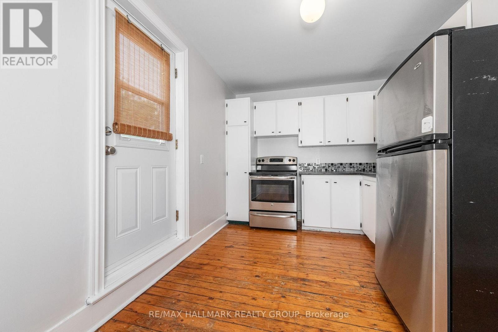 230 Percy Street Property Photo 23