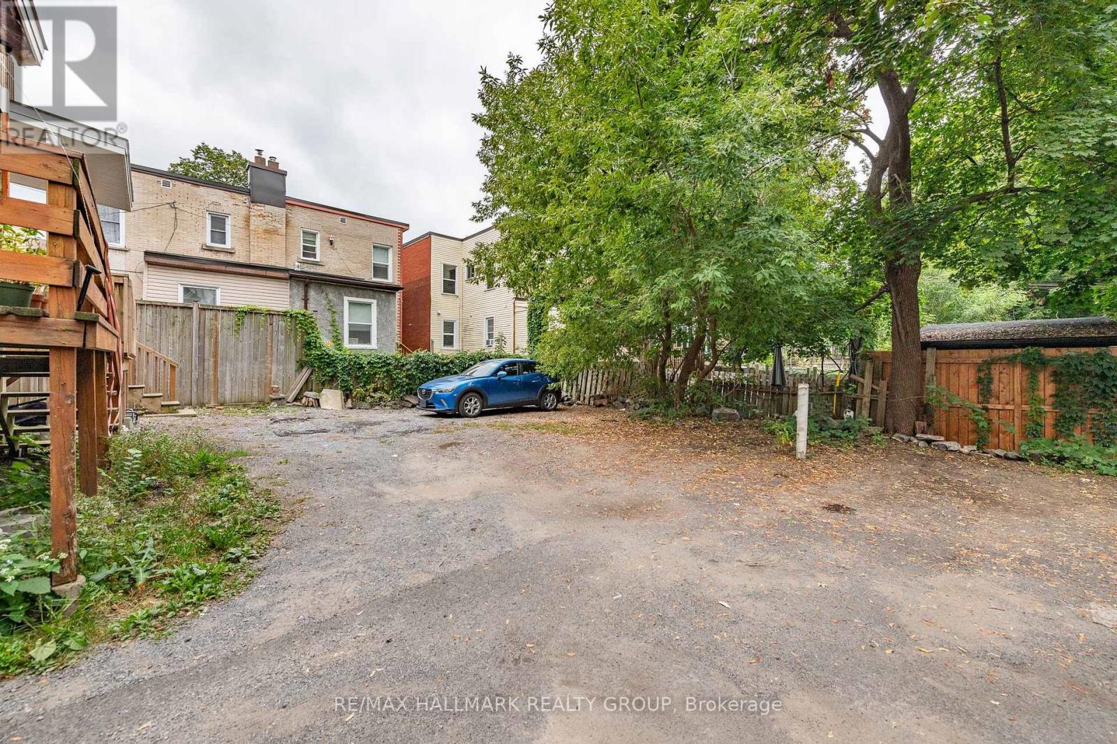 230 Percy Street Property Photo 30