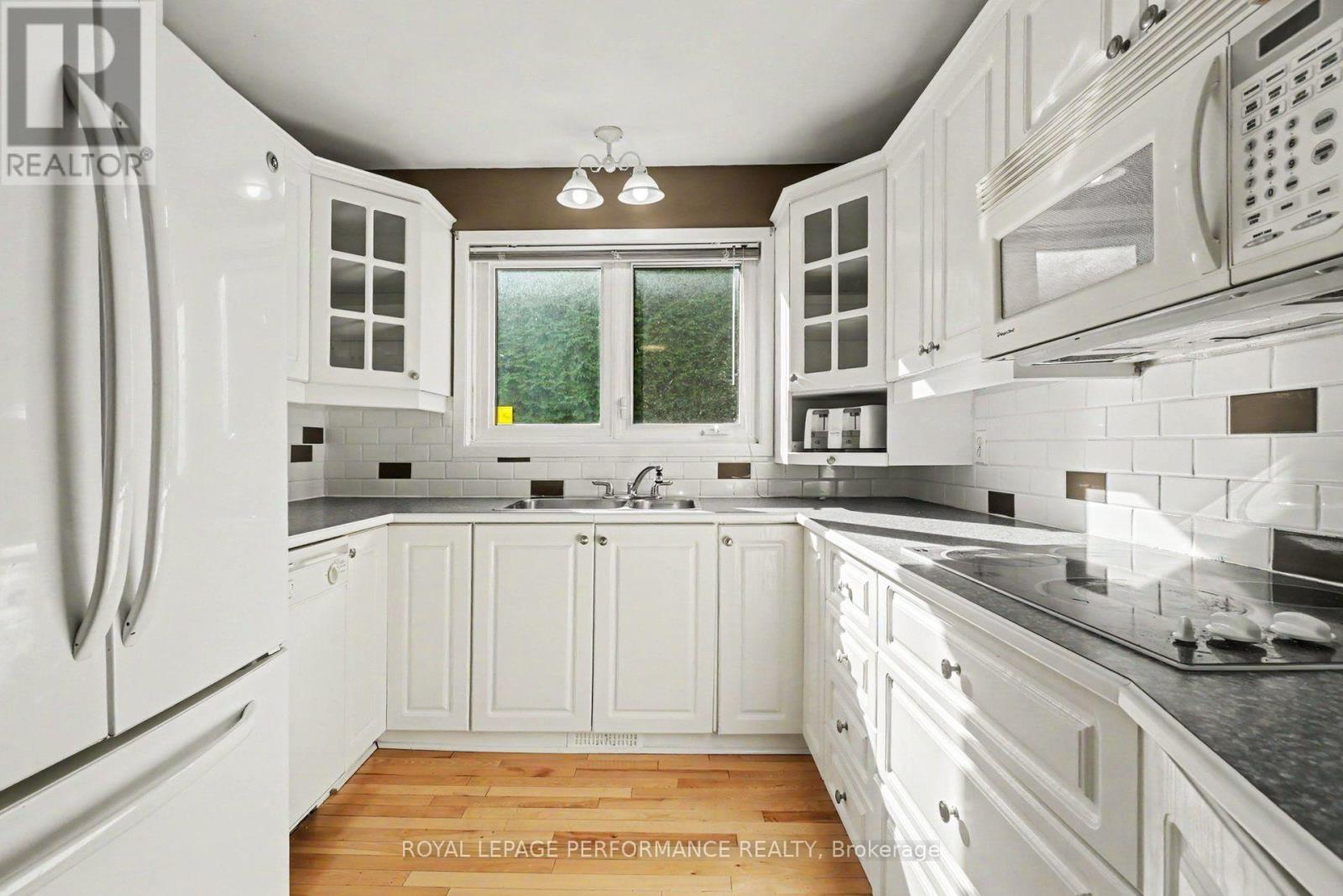1466 Prestone Drive Property Photo 10