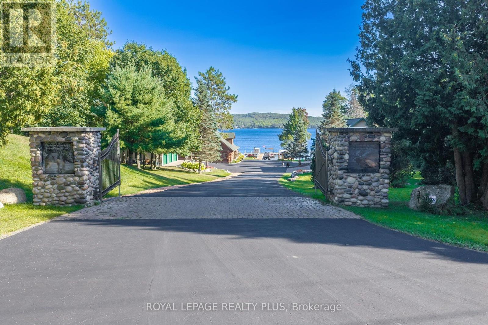 45 Carla's Lane Property Photo 9