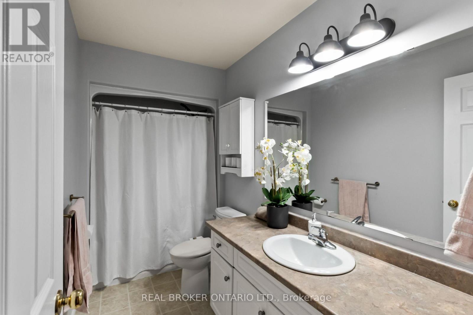 865 Bertrand Terrace Property Photo 13