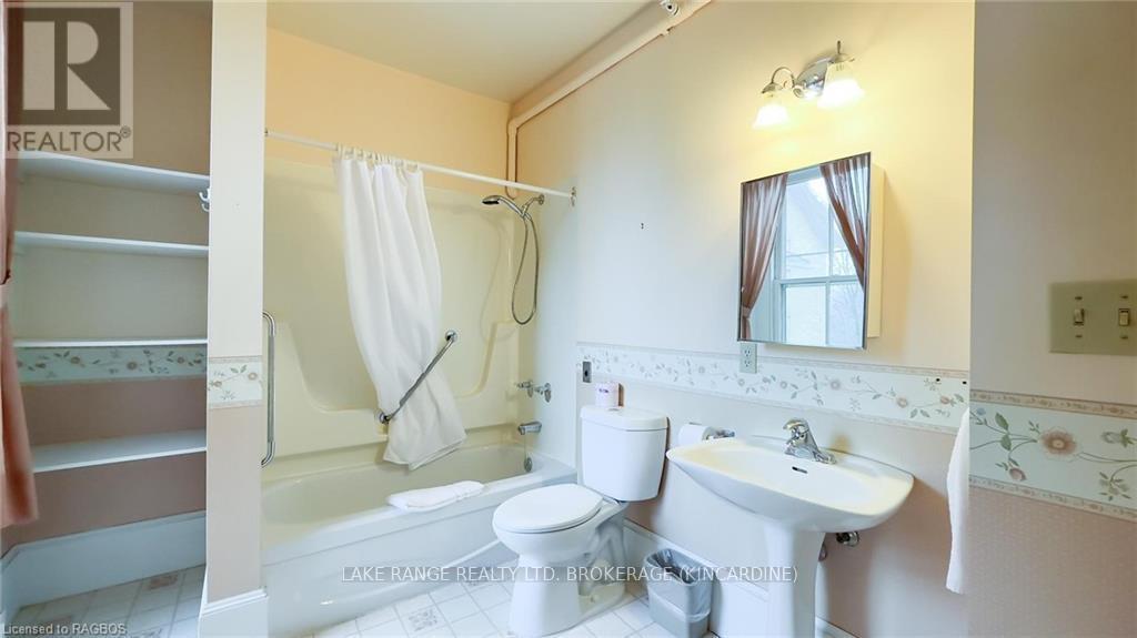 255 Durham Street Property Photo 22