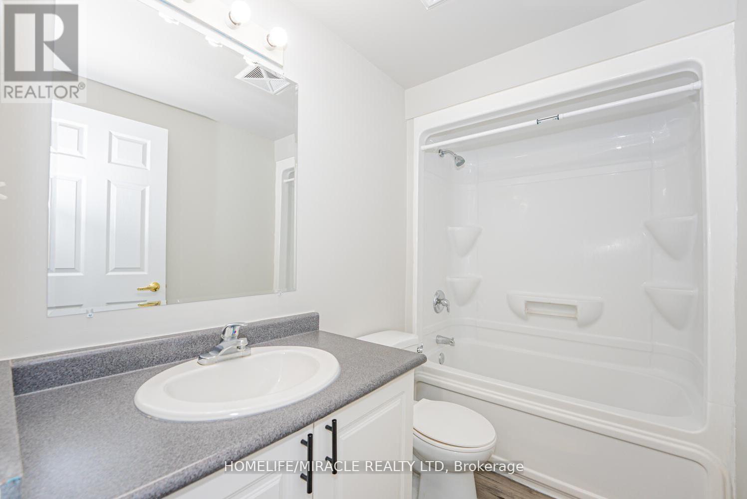 610 - 274 Erb Street W Property Photo 14
