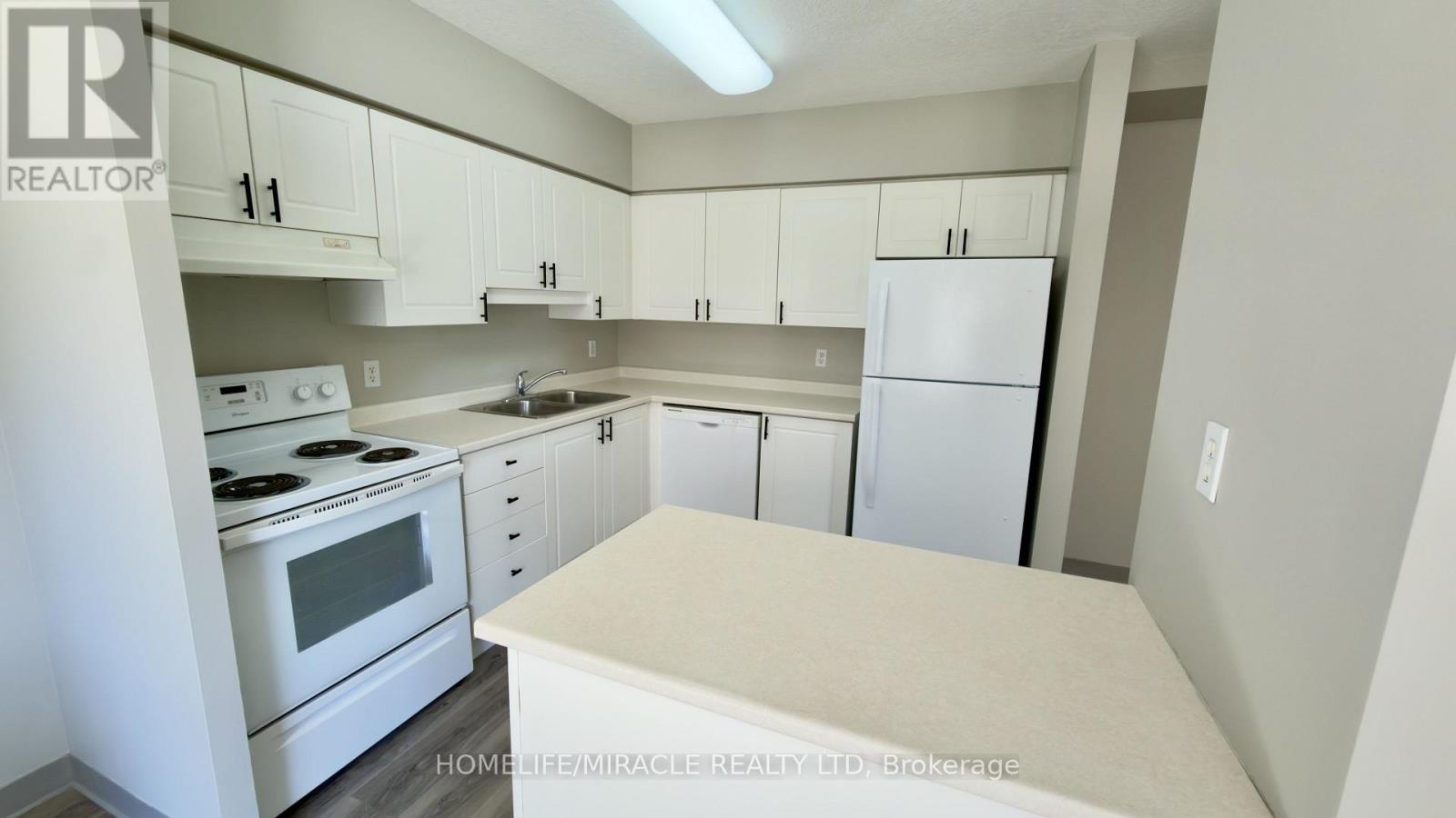 304 - 237 Auburn Drive Property Photo 5