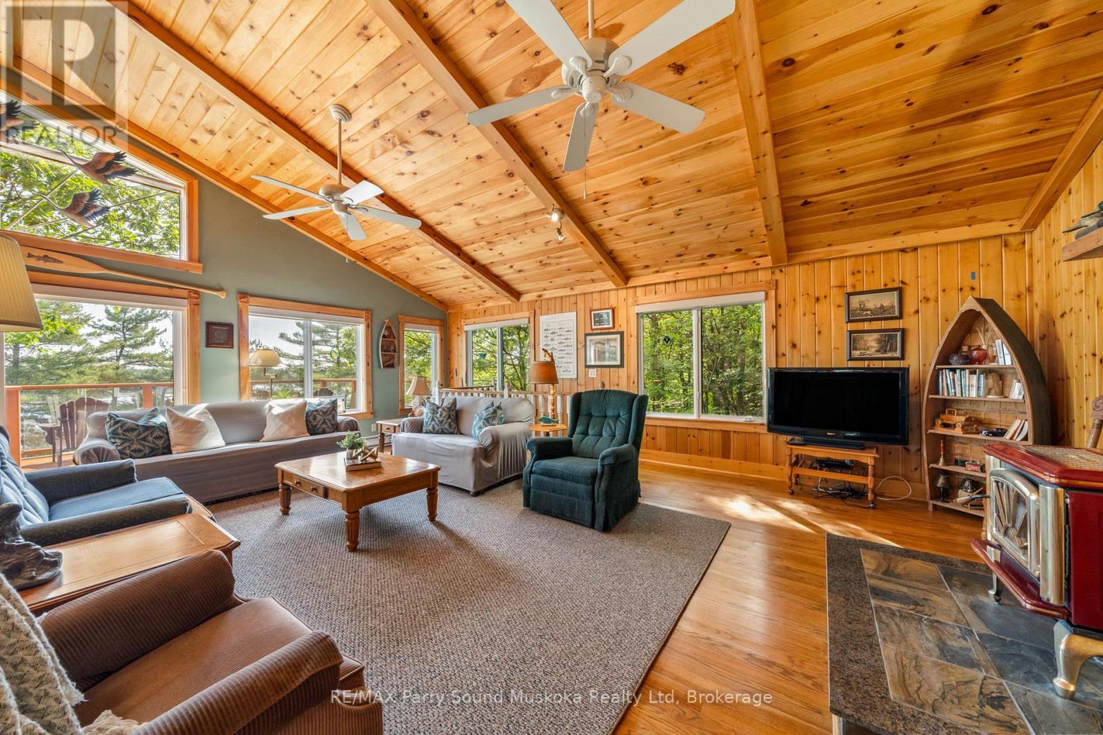 48 Fred Dubie Road E Property Photo 26