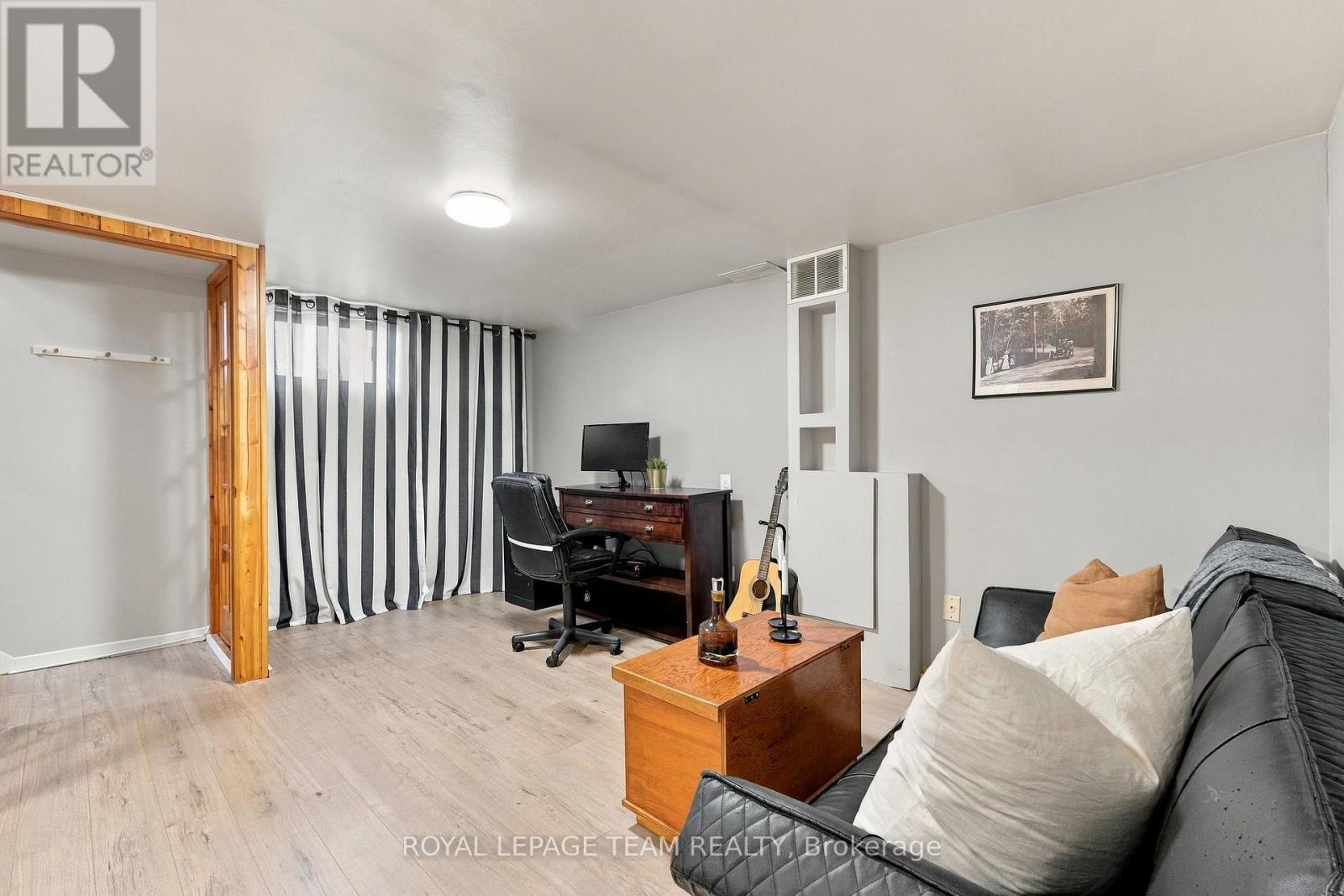 309 George Street East Property Photo 25