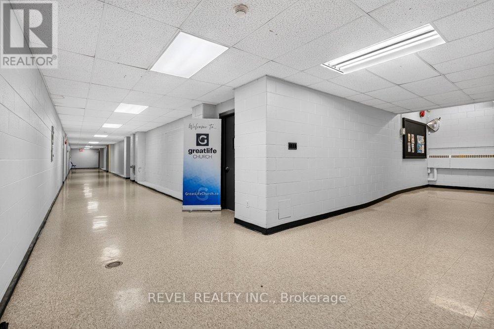 45 Randall Avenue Property Photo 20