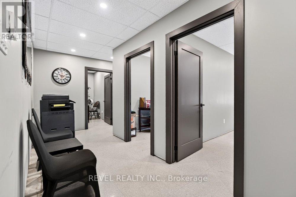 45 Randall Avenue Property Photo 22