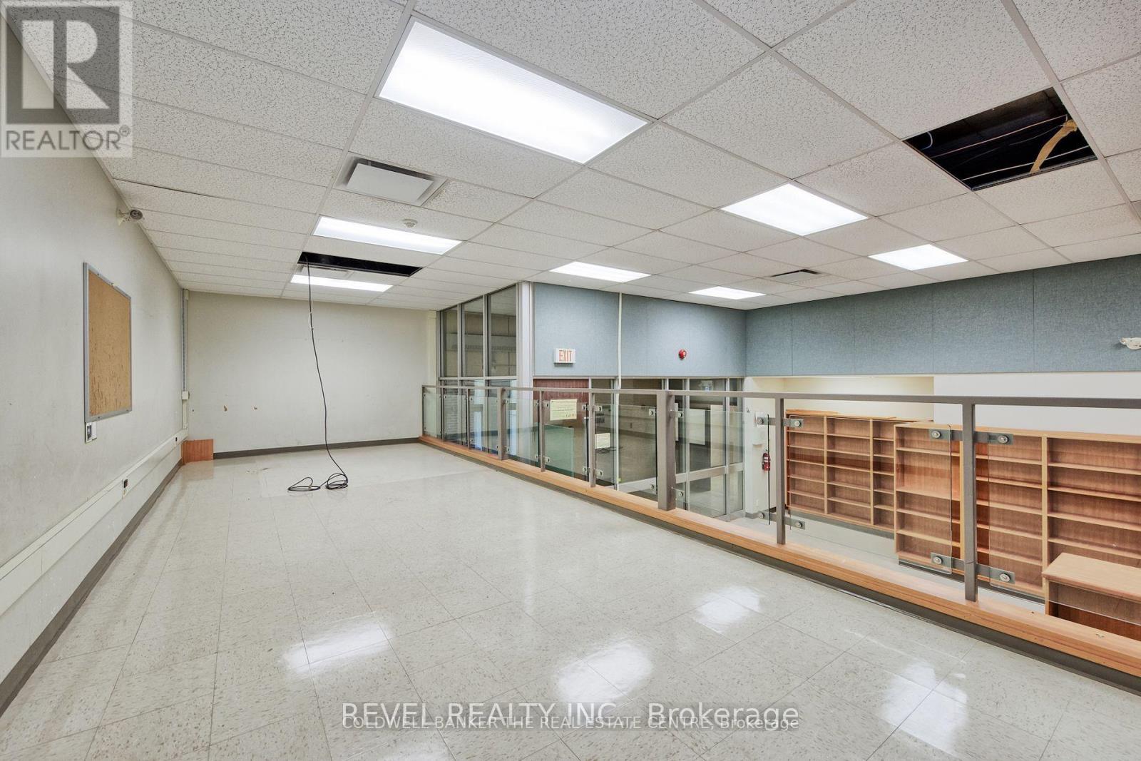 45 Randall Avenue Property Photo 44