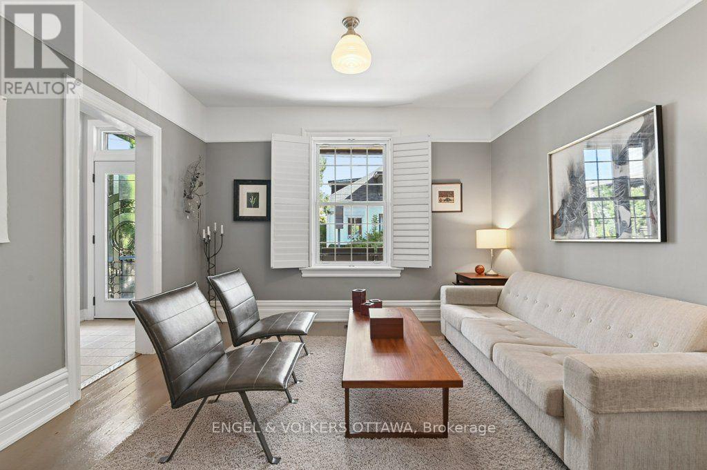390 Winston Avenue Property Photo 10