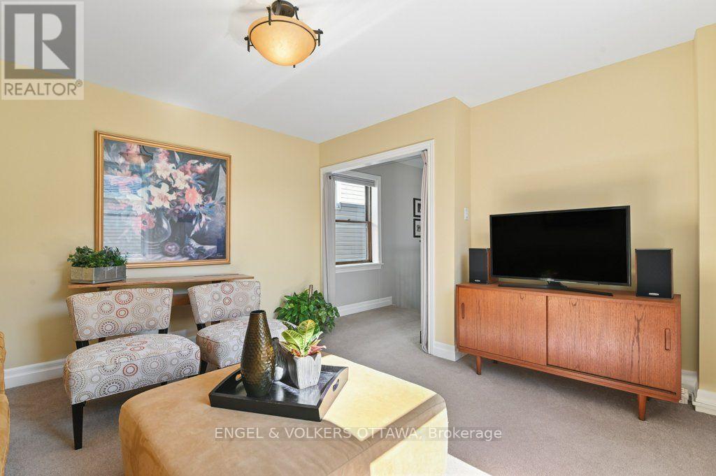 390 Winston Avenue Property Photo 27