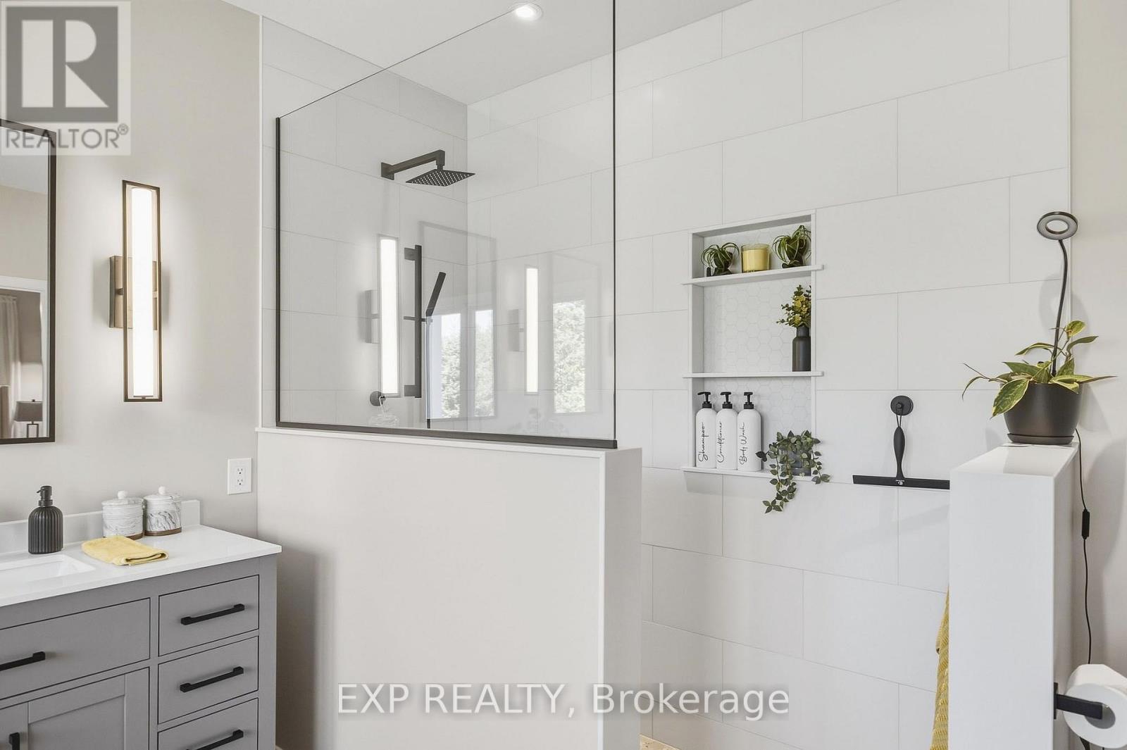 140 Windmill Crescent Property Photo 28