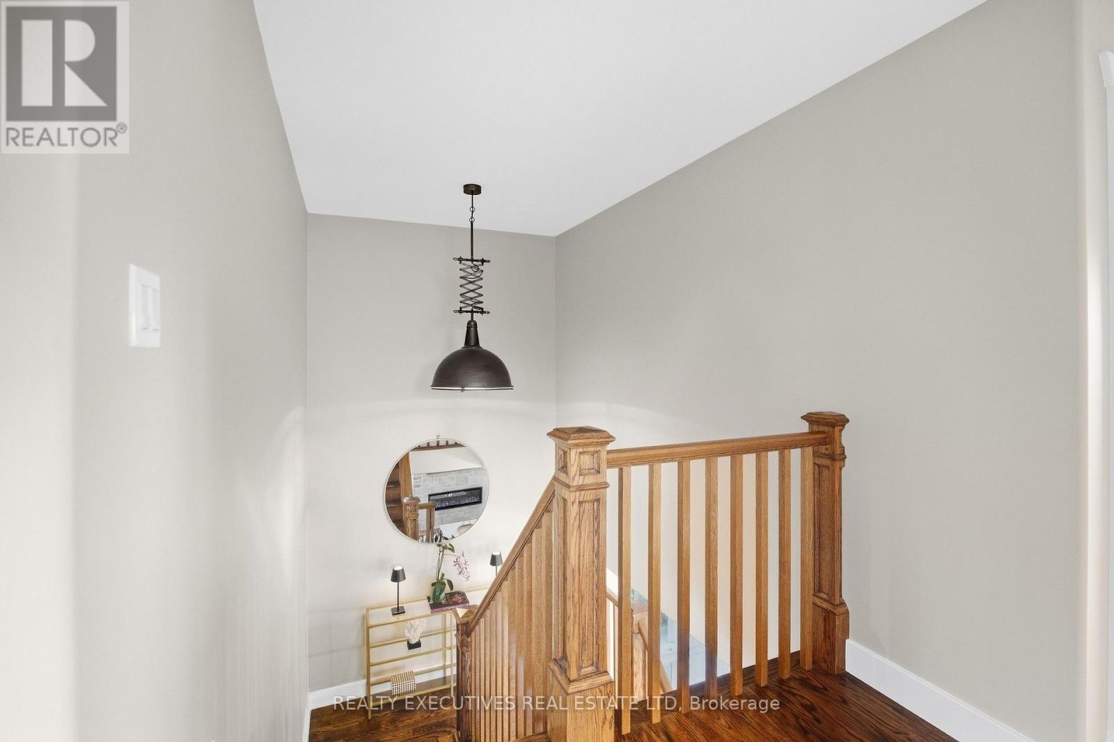 534 St Lawrence Street Property Photo 28