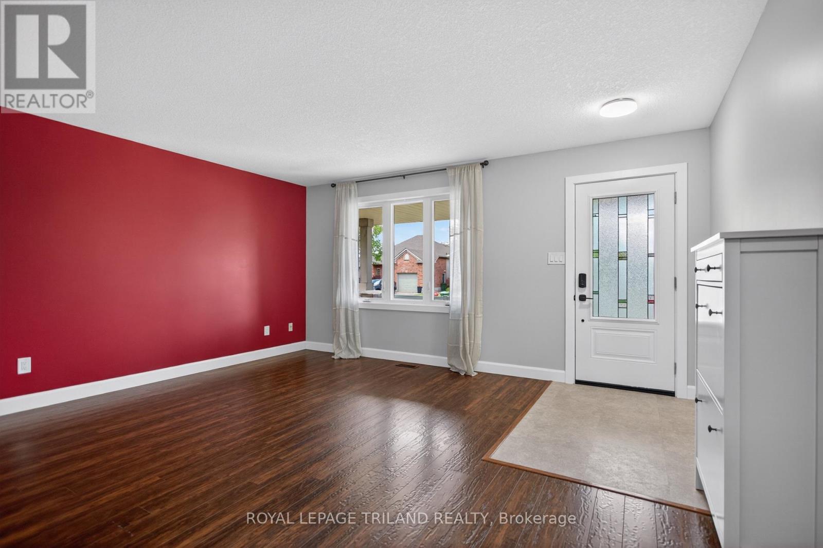 48 Cottonwood Drive Property Photo 6