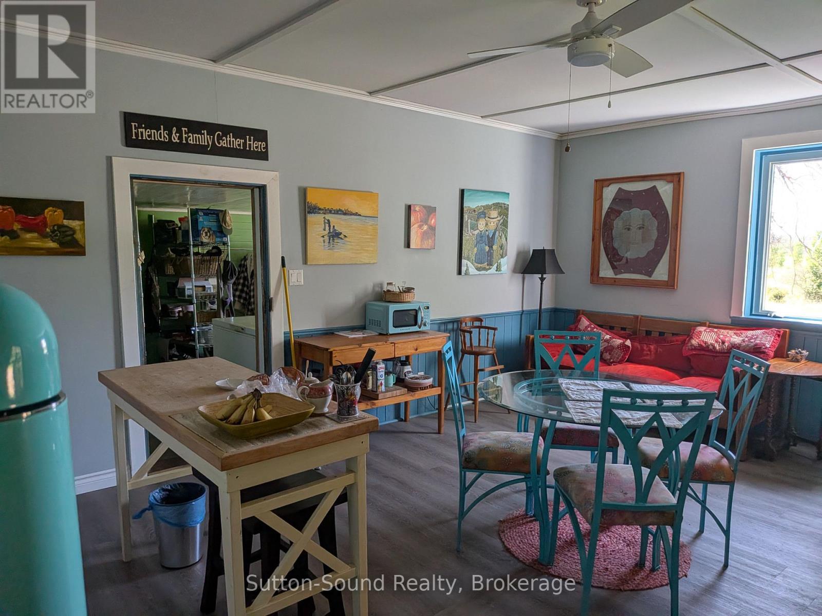 781492 3 Side Road Property Photo 11