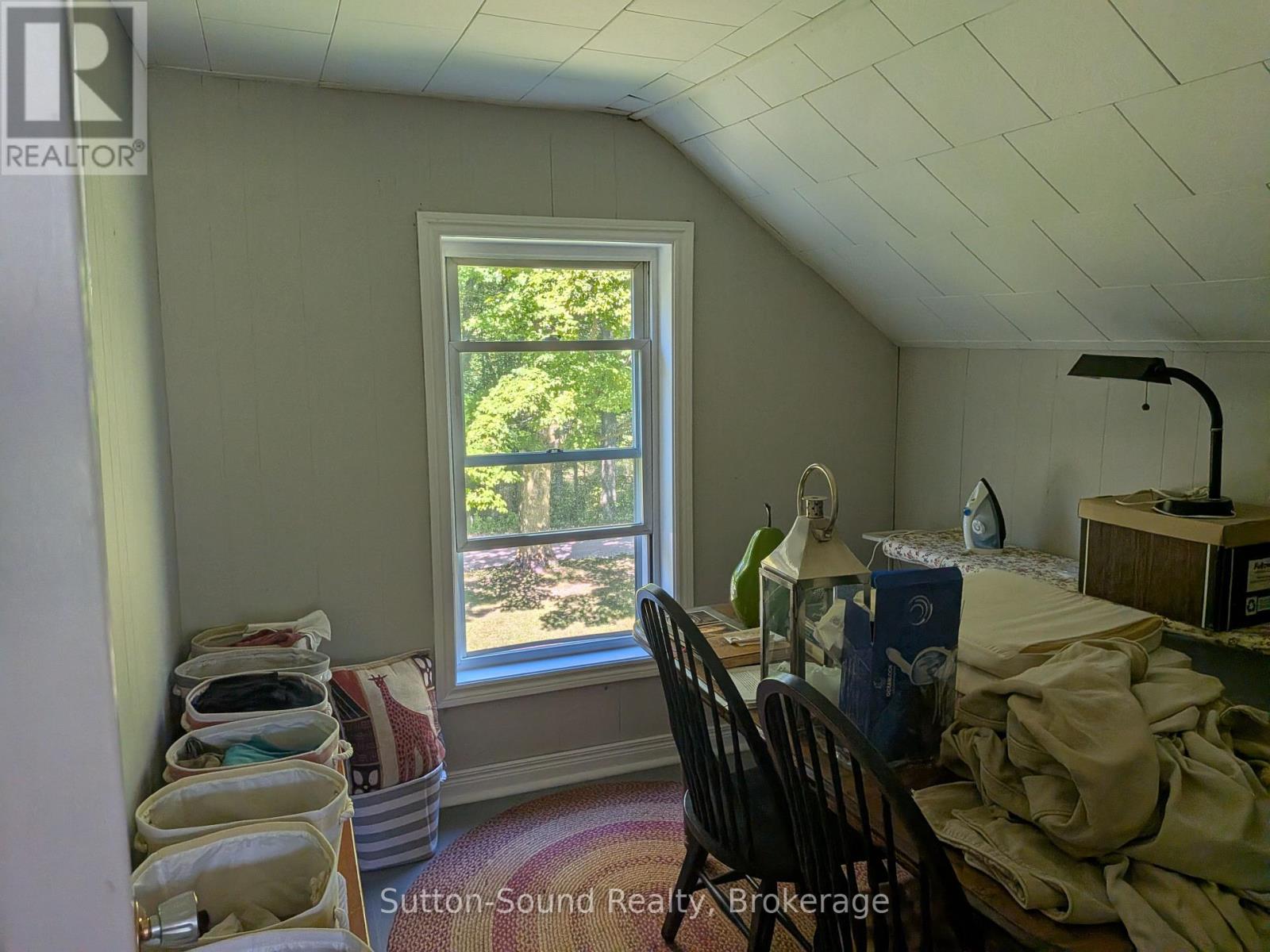 781492 3 Side Road Property Photo 23
