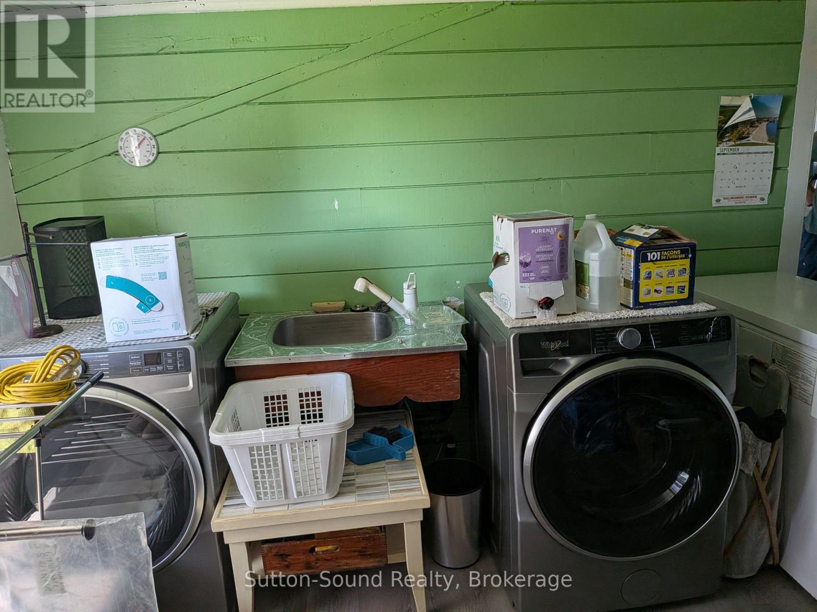 781492 3 Side Road Property Photo 31