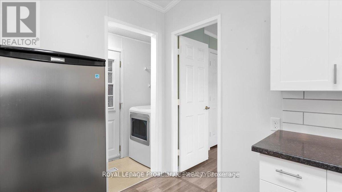 18 - 311 Dundas Street E Property Photo 11