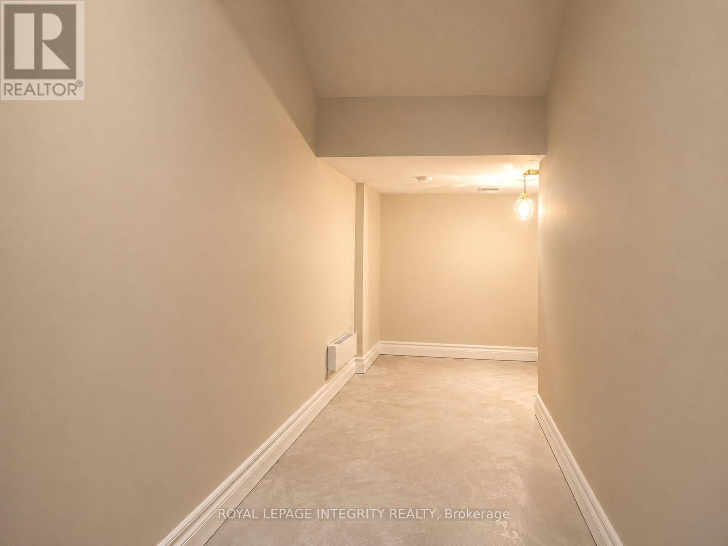 A - 20 Tadley Private Property Photo 17