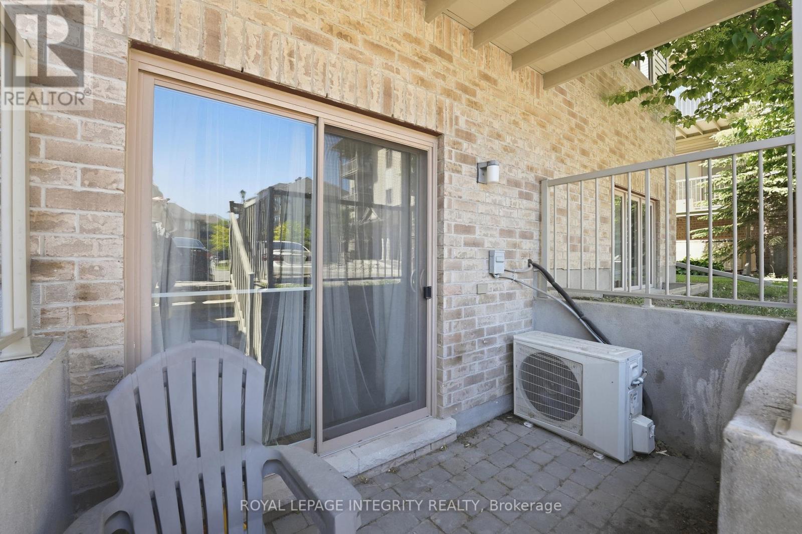 A - 20 Tadley Private Property Photo 18