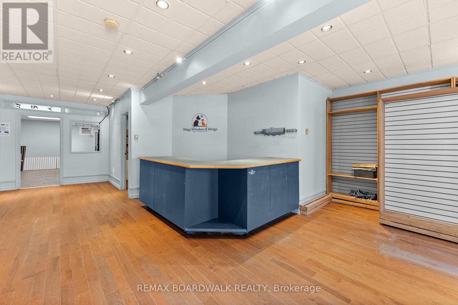 211 St.lawrence Street Property Photo 11