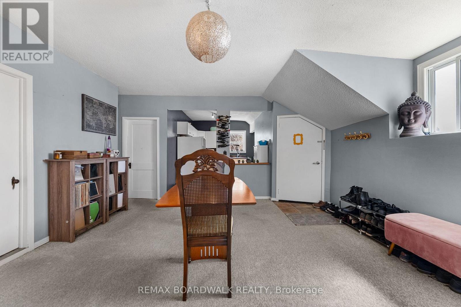211 St.lawrence Street Property Photo 37
