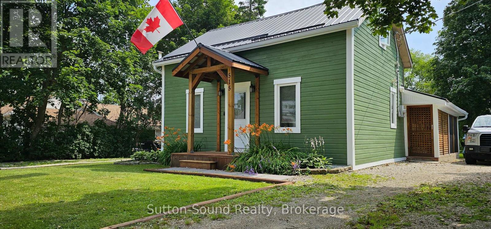 515 TYSON STREET Property Image