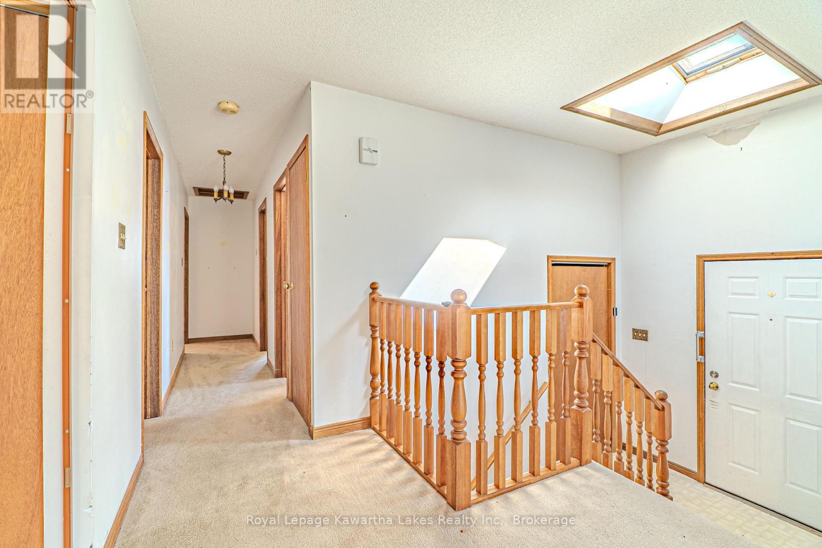 182 Colborne Street W Property Photo 7