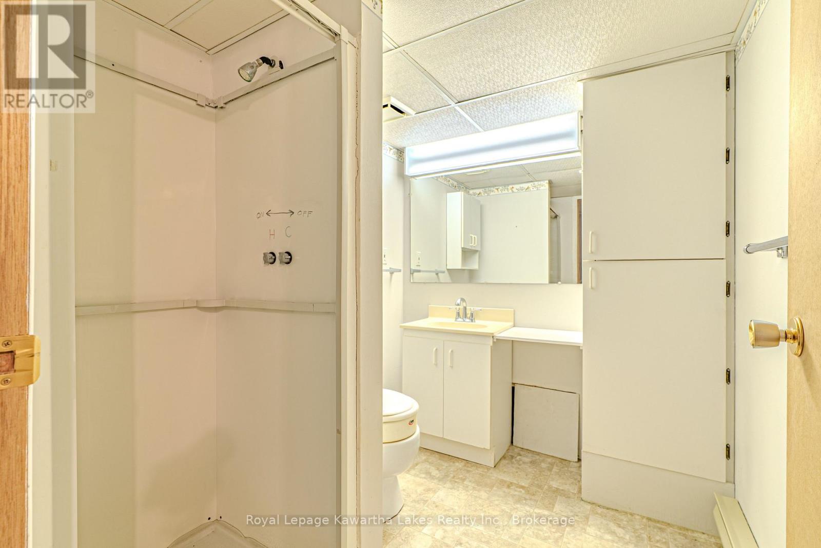 182 Colborne Street W Property Photo 28