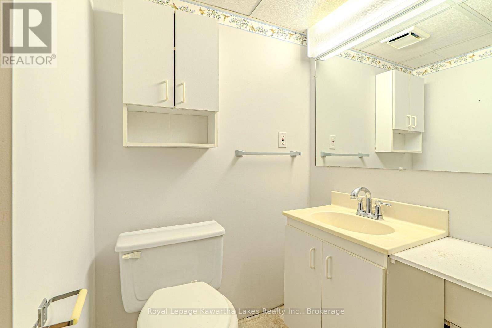 182 Colborne Street W Property Photo 29