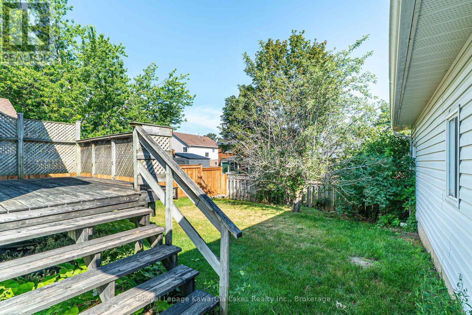 182 Colborne Street W Property Photo 30