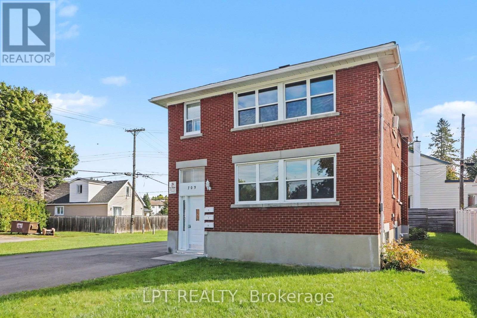 703 Morgan Street Property Photo 2