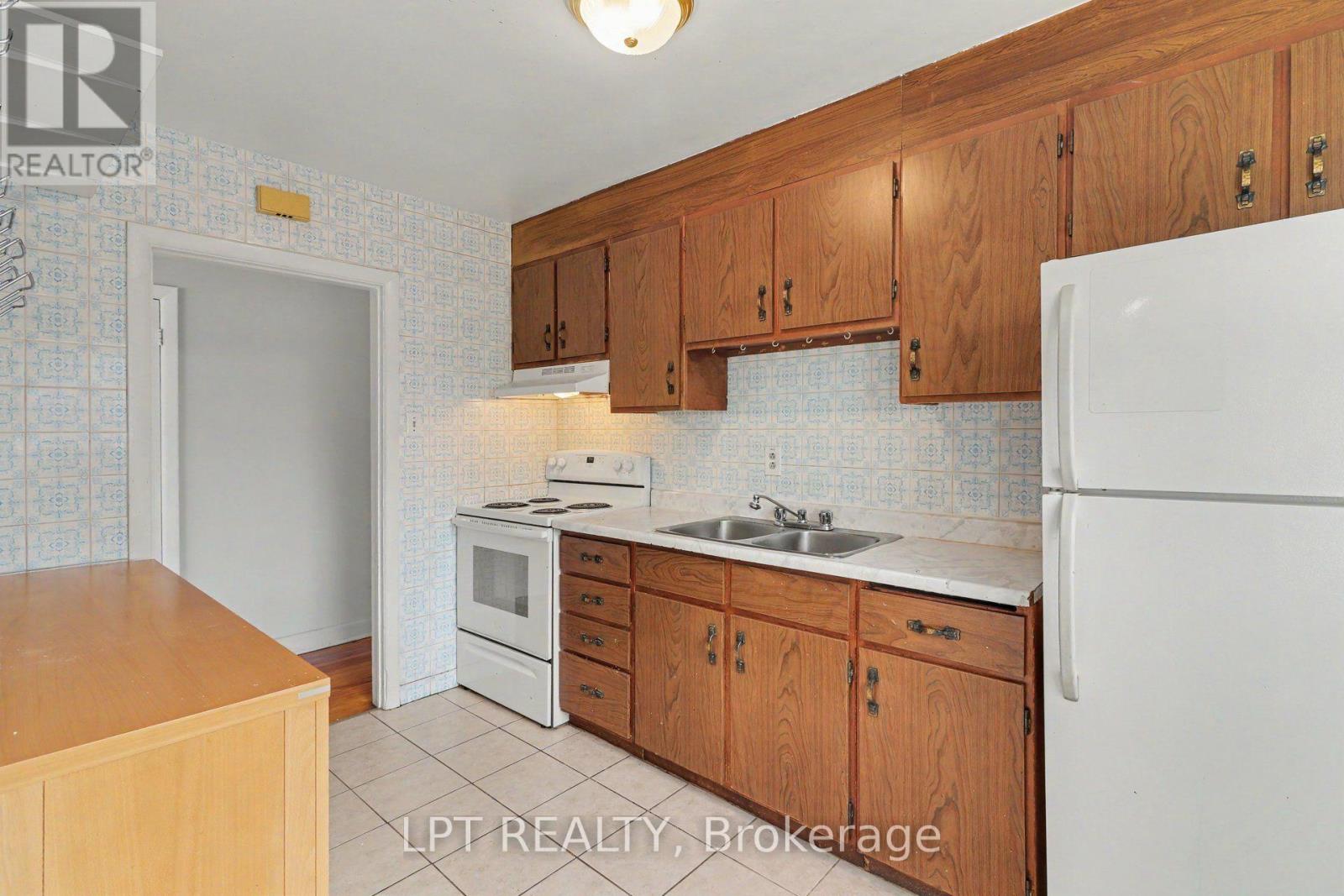 703 Morgan Street Property Photo 11
