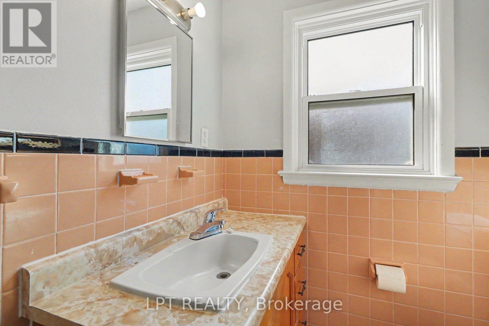 703 Morgan Street Property Photo 19