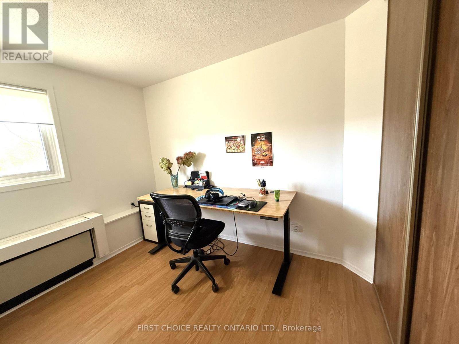 316 - 345 Centrum Boulevard Property Photo 19