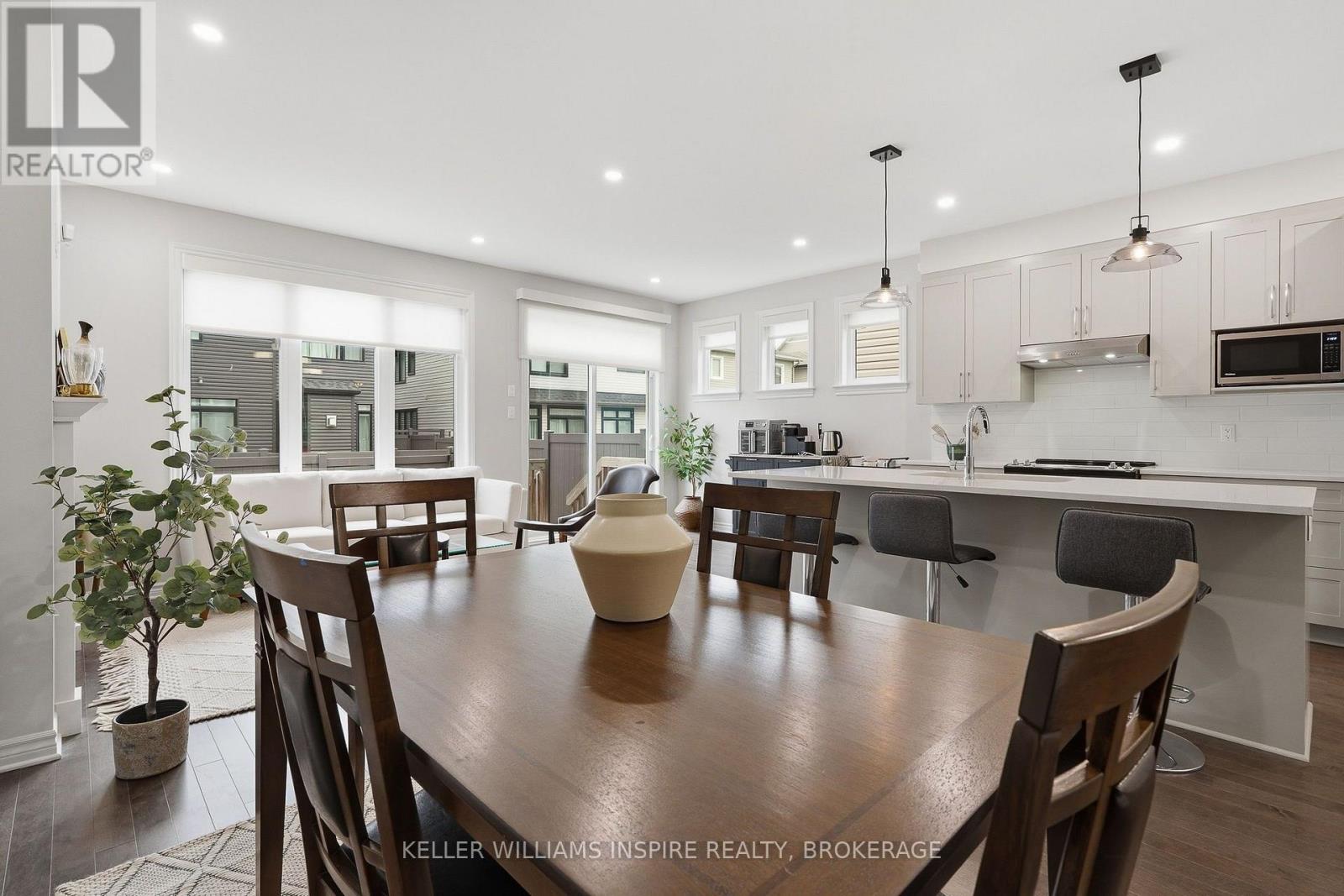 2365 Goldhawk Drive Property Photo 12