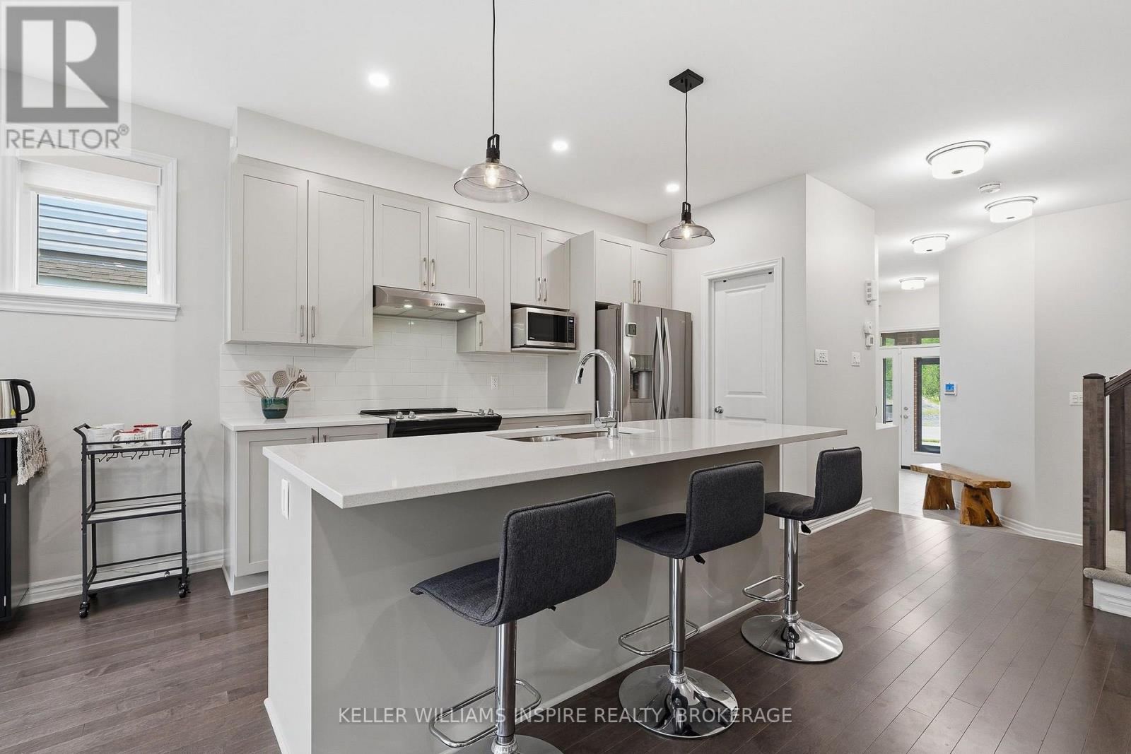 2365 Goldhawk Drive Property Photo 14