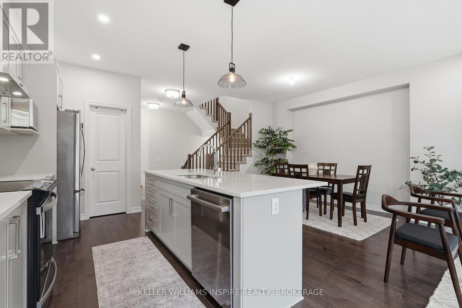 2365 Goldhawk Drive Property Photo 16