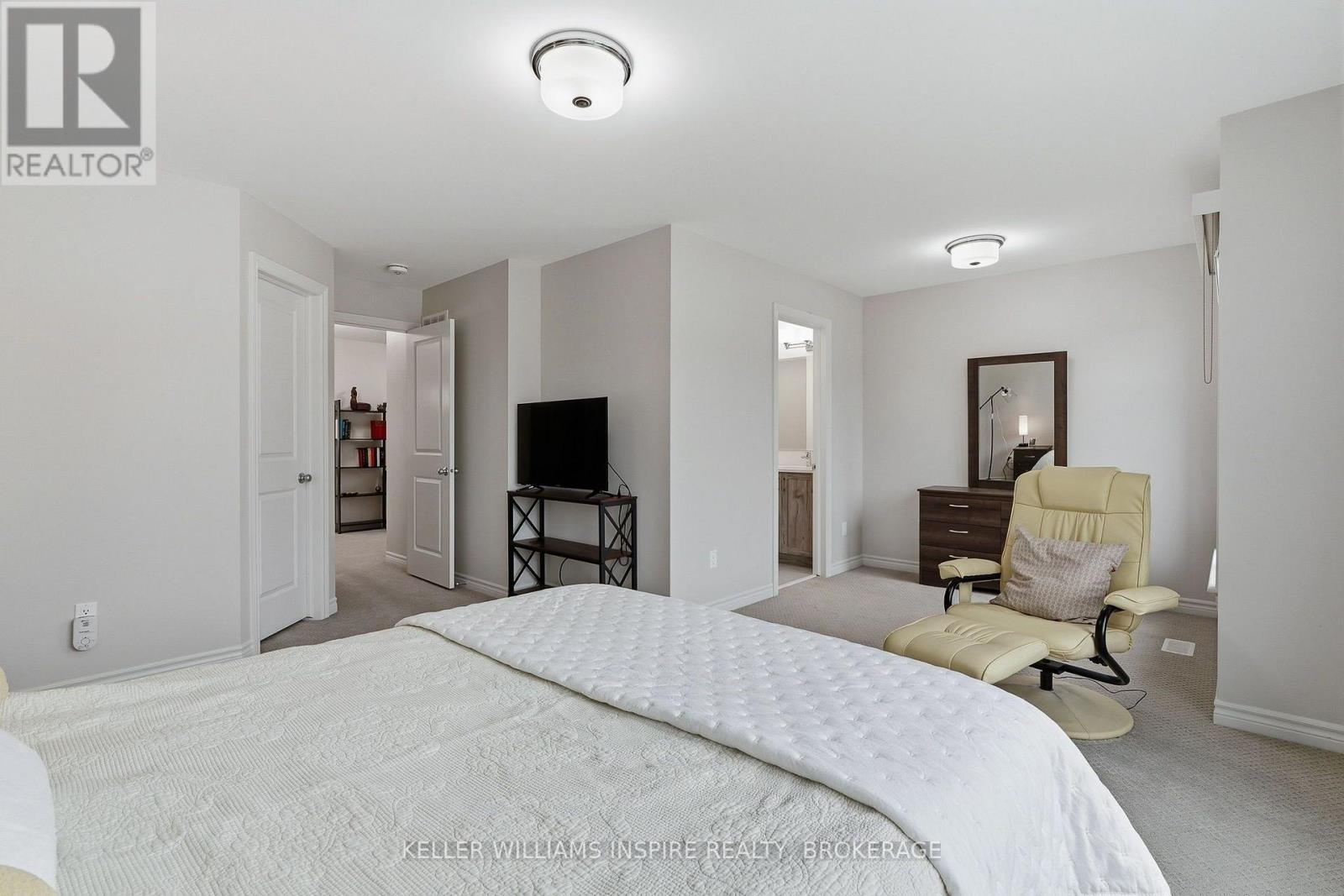 2365 Goldhawk Drive Property Photo 23