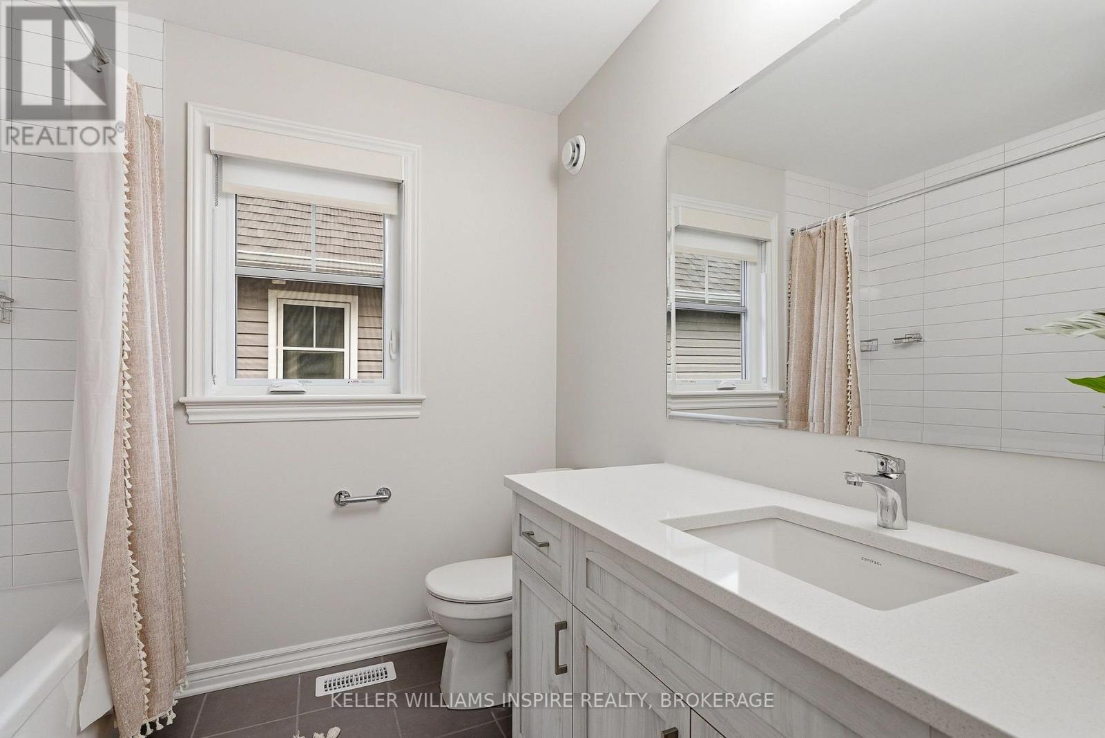 2365 Goldhawk Drive Property Photo 28
