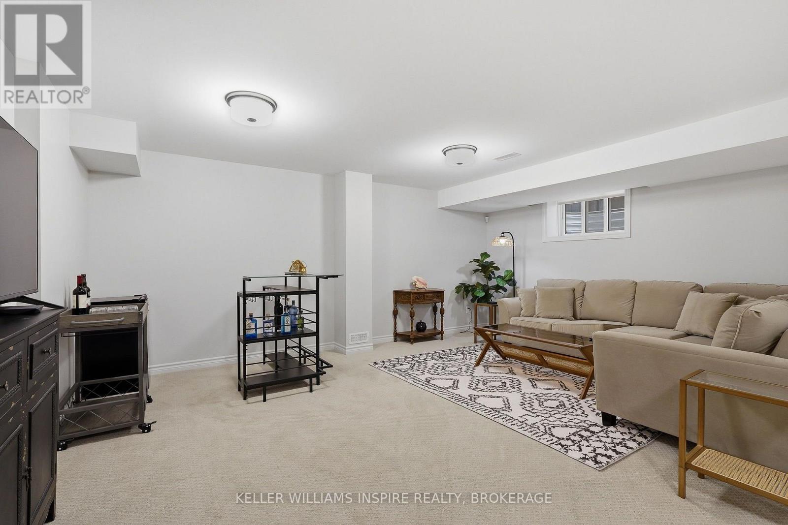 2365 Goldhawk Drive Property Photo 33