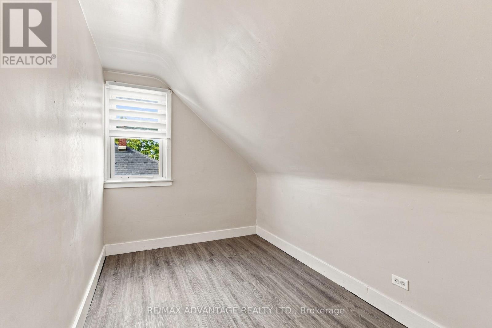 77 First Avenue Property Photo 23