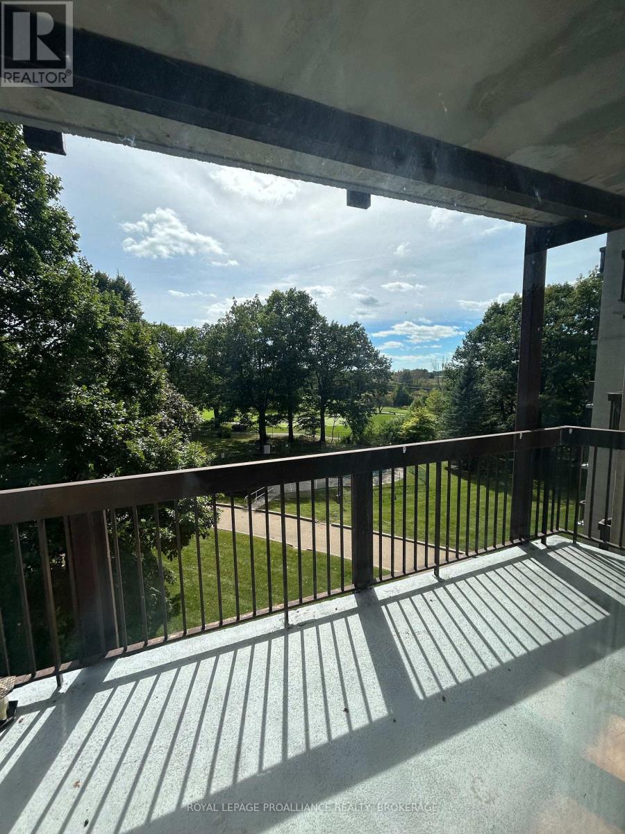 402 - 66 GREENVIEW DRIVE Property Photo 1