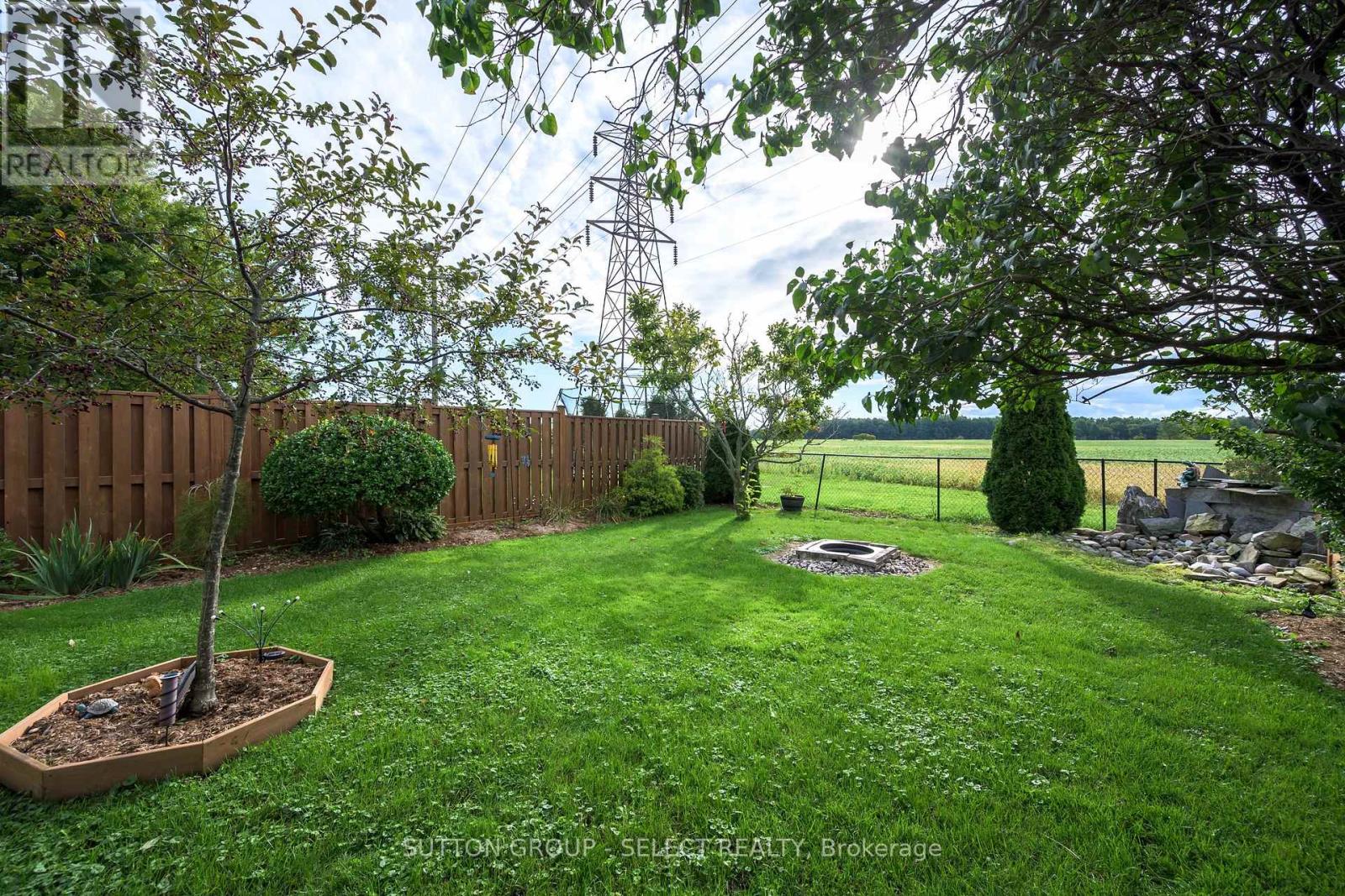 282 Marsh Line Property Photo 10